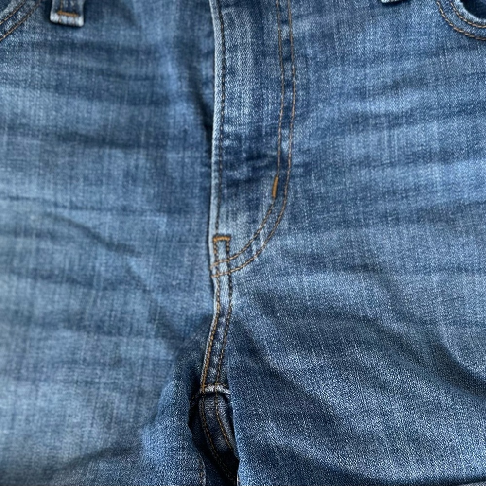 Signature by Levi Strauss Womens Jean Shorts - Dark Blue Light Blue Mid length - Picture 9 of 9